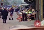 Immagine di Persone ed edifici nella città di New York New York City USA, 1976, secondo 51 filmato di repertorio 65675032059