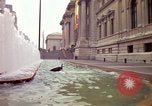 Immagine di Persone ed edifici New York City USA, 1976, secondo 7 filmato di repertorio 65675032060