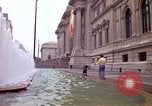 Immagine di Persone ed edifici New York City USA, 1976, secondo 19 filmato di repertorio 65675032060