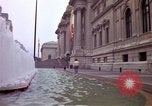 Immagine di Persone ed edifici New York City USA, 1976, secondo 24 filmato di repertorio 65675032060