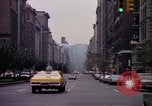 Standbild Park Avenue New York United States USA, 1976, aus Sekunde 14 historischem Filmmaterial Videoclip 65675032063