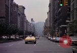 Standbild Park Avenue New York United States USA, 1976, aus Sekunde 15 historischem Filmmaterial Videoclip 65675032063