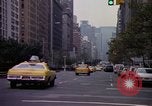Standbild Park Avenue New York United States USA, 1976, aus Sekunde 30 historischem Filmmaterial Videoclip 65675032063