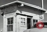 Standbild AEC Hanford Main Gate Richland Washington USA, 1947, aus Sekunde 21 historischem Filmmaterial Videoclip 65675032064