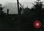 Immagine di Le forze tedesche la difesa contro i sovietici durante l offensiva di Riga Lettonia, 1944, secondo 24 filmato di repertorio 65675032096