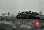 Immagine di Le forze tedesche la difesa contro i sovietici durante l offensiva di Riga Lettonia, 1944, secondo 41 filmato di repertorio 65675032096