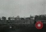 Immagine di Le forze tedesche la difesa contro i sovietici durante l offensiva di Riga Lettonia, 1944, secondo 45 filmato di repertorio 65675032096