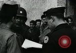 Image 'échange de prisonniers de guerre fin Seconde Guerre Mondiale France, 1945, de la seconde 11 séquences d'archives historiques vidéo 65675032098