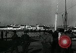 Image 'échange de prisonniers de guerre fin Seconde Guerre Mondiale France, 1945, de la seconde 26 séquences d'archives historiques vidéo 65675032098
