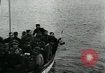 Image 'échange de prisonniers de guerre fin Seconde Guerre Mondiale France, 1945, de la seconde 37 séquences d'archives historiques vidéo 65675032098