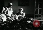 Standbild Weihnachten Geschenke für deutsche Soldaten Zweiten Weltkrieg Deutschland, 1944, aus Sekunde 3 historischem Filmmaterial Videoclip 65675032099