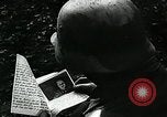 Standbild Weihnachten Geschenke für deutsche Soldaten Zweiten Weltkrieg Deutschland, 1944, aus Sekunde 14 historischem Filmmaterial Videoclip 65675032099
