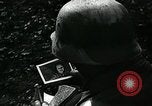 Standbild Weihnachten Geschenke für deutsche Soldaten Zweiten Weltkrieg Deutschland, 1944, aus Sekunde 16 historischem Filmmaterial Videoclip 65675032099