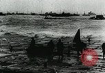 Standbild Weihnachten Geschenke für deutsche Soldaten Zweiten Weltkrieg Deutschland, 1944, aus Sekunde 39 historischem Filmmaterial Videoclip 65675032099