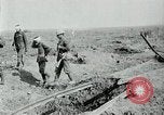 Standbild Schlacht von Arras Frankreich, 1918, aus Sekunde 29 historischem Filmmaterial Videoclip 65675032103