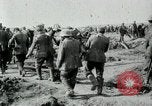 Standbild Schlacht von Arras Frankreich, 1918, aus Sekunde 40 historischem Filmmaterial Videoclip 65675032103