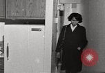Image La réhabilitation du logement de la ville de New York de cour New York City USA, 1967, de la seconde 51 séquences d'archives historiques vidéo 65675032124