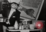 Image clown formation la concurrence New York United States USA, 1967, de la seconde 5 séquences d'archives historiques vidéo 65675032126