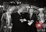 Image clown formation la concurrence New York United States USA, 1967, de la seconde 41 séquences d'archives historiques vidéo 65675032126