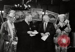 Image clown formation la concurrence New York United States USA, 1967, de la seconde 43 séquences d'archives historiques vidéo 65675032126