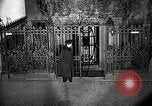 Standbild 21 Club New York United States USA, 1930, aus Sekunde 35 historischem Filmmaterial Videoclip 65675032142