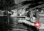 Immagine di La pesca Azusa California USA, 1930, secondo 14 filmato di repertorio 65675032151