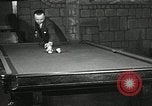 Immagine di Il mondo in tasca Campionato di biliardo New York United States USA, 1930, secondo 23 filmato di repertorio 65675032153