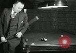 Immagine di Il mondo in tasca Campionato di biliardo New York United States USA, 1930, secondo 31 filmato di repertorio 65675032153