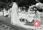 Standbild Liebe anzeigen Easthampton New York USA, 1930, aus Sekunde 60 historischem Filmmaterial Videoclip 65675032157