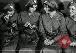 Image femmes livrent des télégrammes New York United States USA, 1930, de la seconde 24 séquences d'archives historiques vidéo 65675032159