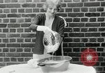 Immagine di Ragazza bionda New York United States USA, 1930, secondo 16 filmato di repertorio 65675032161