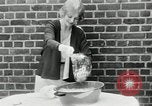 Immagine di Ragazza bionda New York United States USA, 1930, secondo 17 filmato di repertorio 65675032161