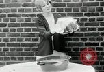 Immagine di Ragazza bionda New York United States USA, 1930, secondo 20 filmato di repertorio 65675032161