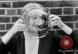 Immagine di Ragazza bionda New York United States USA, 1930, secondo 28 filmato di repertorio 65675032161