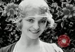 Immagine di Ragazza bionda New York United States USA, 1930, secondo 58 filmato di repertorio 65675032161