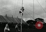 Image air stunts Colwyn Bay Royaume-Uni, 1930, de la seconde 4 séquences d'archives historiques vidéo 65675032162