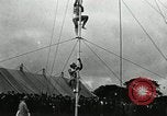 Image air stunts Colwyn Bay Royaume-Uni, 1930, de la seconde 10 séquences d'archives historiques vidéo 65675032162