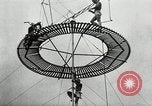 Image air stunts Colwyn Bay Royaume-Uni, 1930, de la seconde 17 séquences d'archives historiques vidéo 65675032162