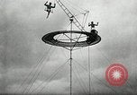 Image air stunts Colwyn Bay Royaume-Uni, 1930, de la seconde 20 séquences d'archives historiques vidéo 65675032162