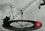 Image air stunts Colwyn Bay Royaume-Uni, 1930, de la seconde 27 séquences d'archives historiques vidéo 65675032162