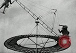 Image air stunts Colwyn Bay Royaume-Uni, 1930, de la seconde 33 séquences d'archives historiques vidéo 65675032162