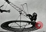Image air stunts Colwyn Bay Royaume-Uni, 1930, de la seconde 55 séquences d'archives historiques vidéo 65675032162