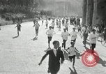 Immagine di Salone camerieri Roma Italia, 1930, secondo 32 filmato di repertorio 65675032163