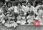 Standbild orientalische Baby anzeigen Portland Oregon USA, 1930, aus Sekunde 5 historischem Filmmaterial Videoclip 65675032164