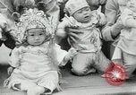 Standbild orientalische Baby anzeigen Portland Oregon USA, 1930, aus Sekunde 23 historischem Filmmaterial Videoclip 65675032164