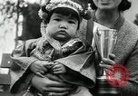 Standbild orientalische Baby anzeigen Portland Oregon USA, 1930, aus Sekunde 56 historischem Filmmaterial Videoclip 65675032164