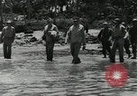 Standbild General Douglas MacArthur Leyte Philippinen, 1944, aus Sekunde 6 historischem Filmmaterial Videoclip 65675032173