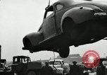 Standbild Bonfire von Autos United States USA, 1939, aus Sekunde 38 historischem Filmmaterial Videoclip 65675032191