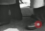 Standbild Arbeitslosigkeit Krise während der Großen Depression New York City USA, 1930, aus Sekunde 32 historischem Filmmaterial Videoclip 65675032192