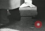 Standbild Arbeitslosigkeit Krise während der Großen Depression New York City USA, 1930, aus Sekunde 33 historischem Filmmaterial Videoclip 65675032192